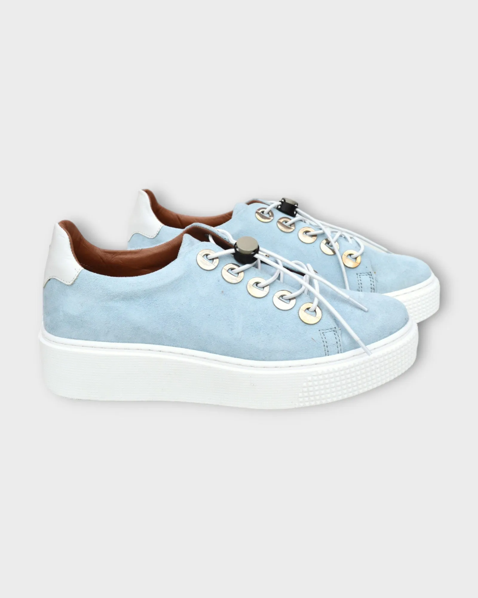 MJUS M08102